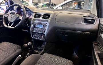 Volkswagen Fox 1.0 MPi Trendline 12v - Foto #9