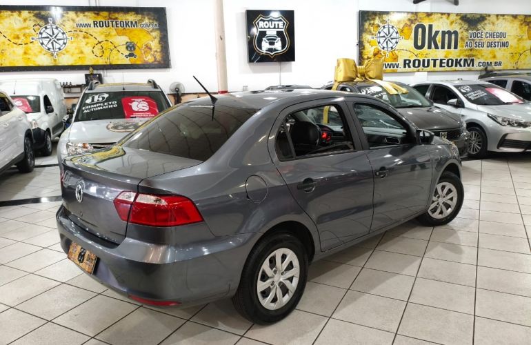 Volkswagen Voyage 1.0 12v MPi Totalflex - Foto #4