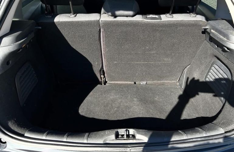 Citroën C3 Tendance 1.5 8V (Flex) - Foto #6