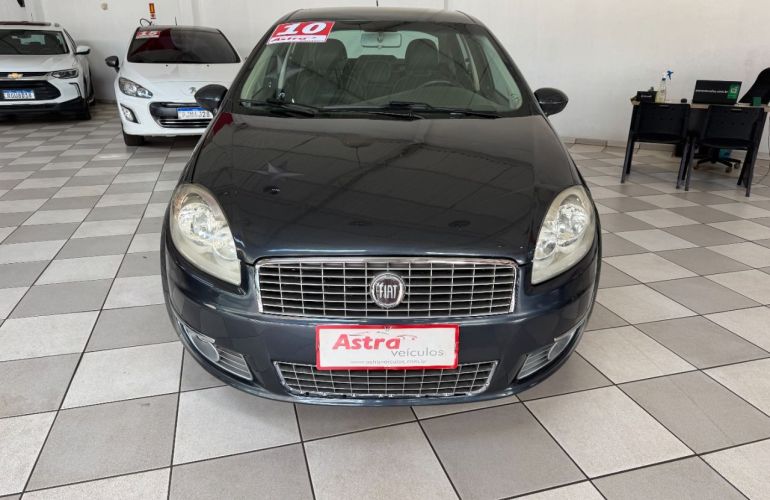 Fiat Linea HLX 1.9 16V (Flex) - Foto #2