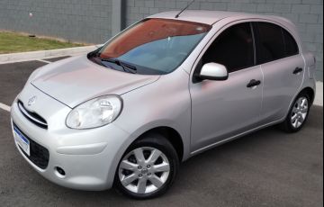 Nissan March 1.6 16V SV (Flex)