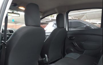 Renault Logan Authentique 1.0 12V SCe (Flex)