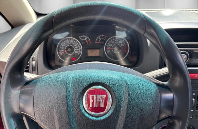 Fiat Idea 1.4 MPi Attractive 8v - Foto #6