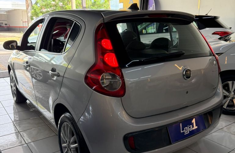Fiat Palio Essence 1.6 16V (Flex) - Foto #3