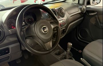 Fiat Palio Essence 1.6 16V (Flex) - Foto #5