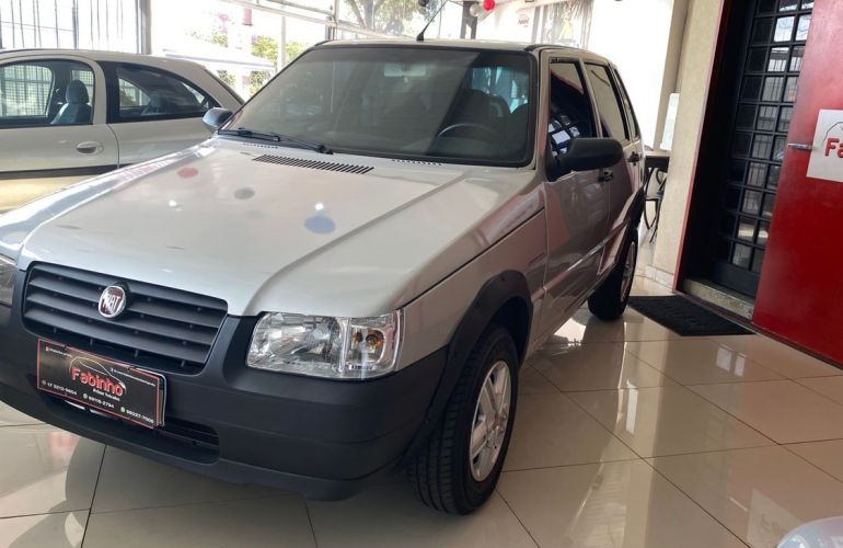 Fiat Uno 1.0 MPi Mille Fire Economy 8v - Foto #4
