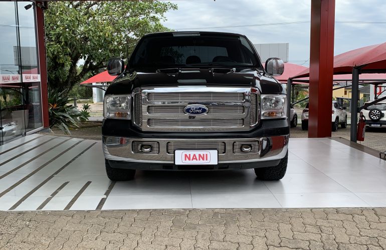 Ford F-250 XLT 4x2 3.9 (Cab Dupla) - Foto #2