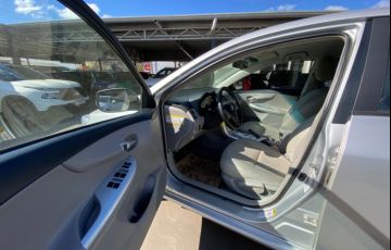 Toyota Corolla Sedan XEi 2.0 16V (flex) (aut) - Foto #3