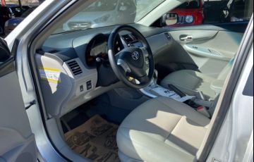 Toyota Corolla Sedan XEi 2.0 16V (flex) (aut) - Foto #4