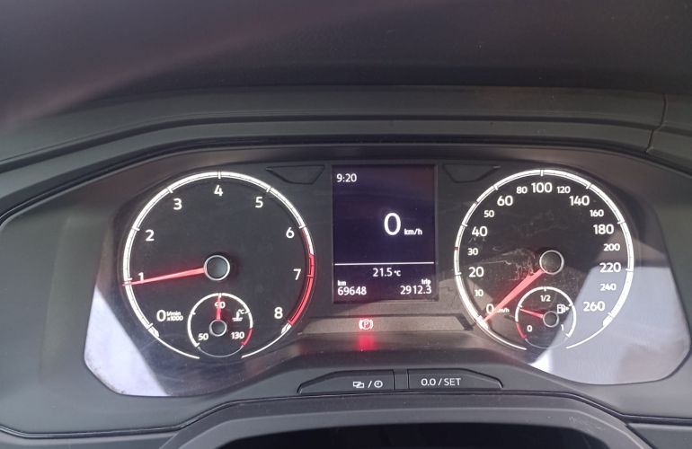 Volkswagen Polo 1.6 - Foto #1