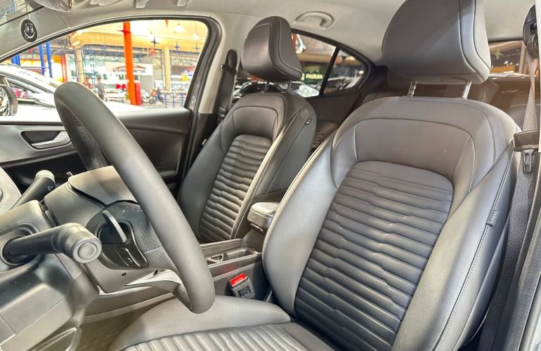 Fiat Fastback 1.0 Turbo 200 Hybrid Audace - Foto #9