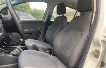 Fiat Palio Attractive 1.0 Evo (Flex) - Foto #8