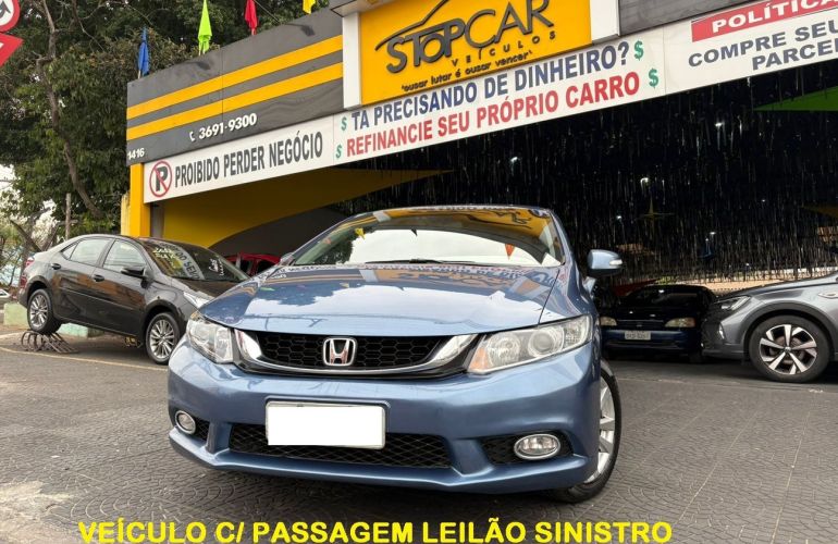 Honda Civic 1.8 LXS 16v - Foto #1