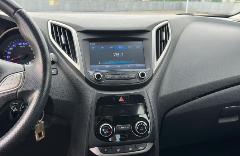Hyundai Hb20x 1.6 16V Premium - Foto #5
