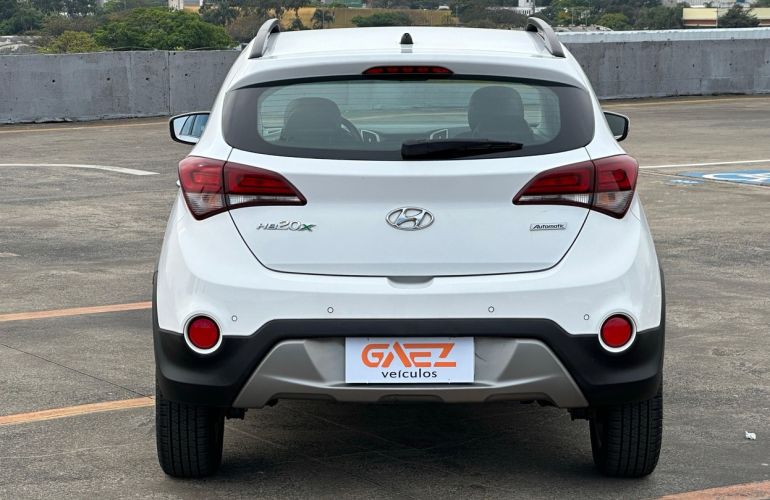 Hyundai Hb20x 1.6 16V Premium - Foto #8