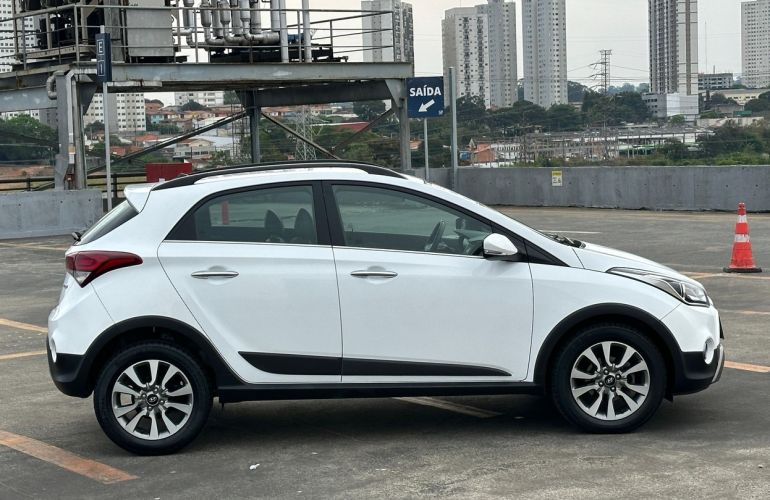 Hyundai Hb20x 1.6 16V Premium - Foto #10