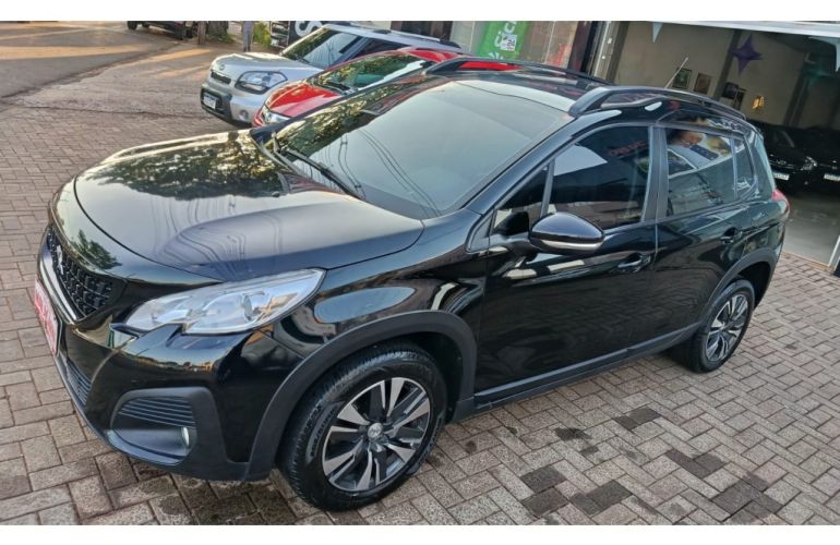 Peugeot 2008 1.6 Allure (Aut) - Foto #3