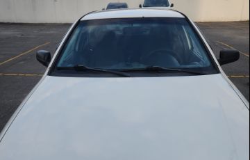 Volkswagen Gol 1.0 8V (G4)(Flex)4p - Foto #5