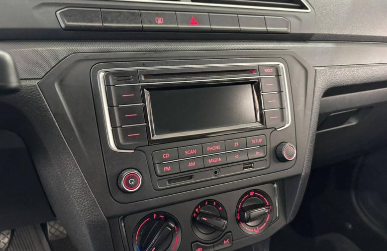 Volkswagen Voyage 1.0 12v MPi Totalflex - Foto #10