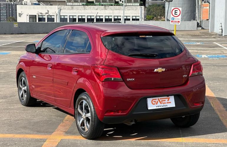 Chevrolet Onix 1.4 MPFi LTZ 8v - Foto #9