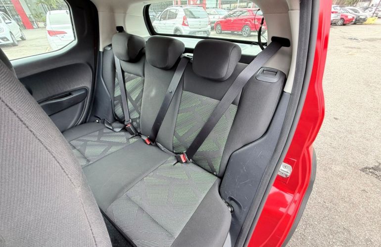 Fiat Mobi 1.0 8V Evo Like - Foto #10