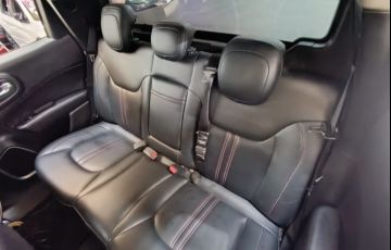 Fiat Toro 1.8 16V Evo Freedom - Foto #9