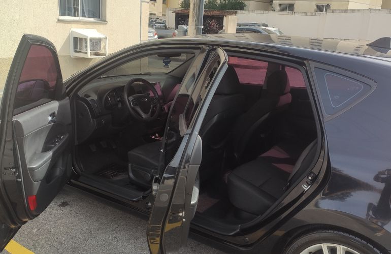 Hyundai i30 GLS 2.0 16V - Foto #5