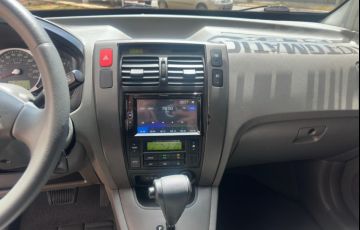 Hyundai Tucson 2.0 MPFi GLS 16V 143cv 2wd - Foto #6