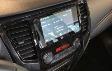 Mitsubishi L200 Triton 2.4 16V Turbo Sport Outdoor GLS CD 4p 4x4 - Foto #9