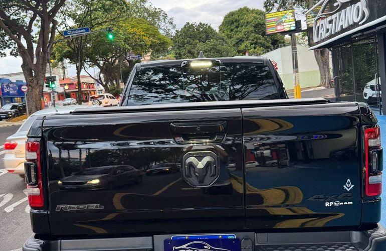 RAM 1500 5.7 V8 Rebel CD 4x4 - Foto #5