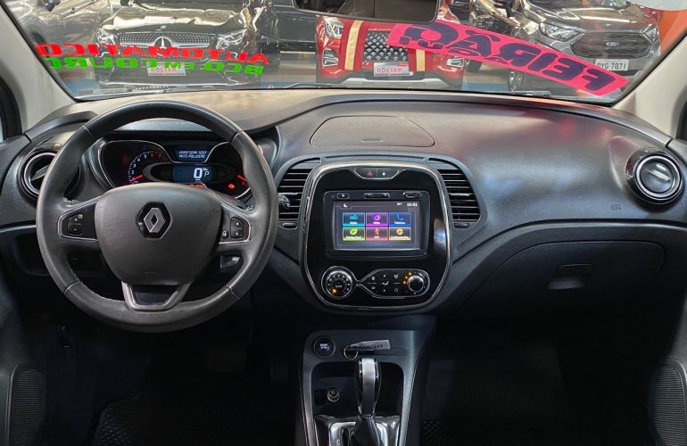 Renault Captur 2.0 16V Intense - Foto #6