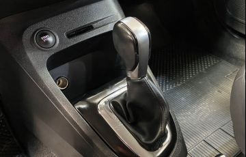 Renault Captur 2.0 16V Intense - Foto #9