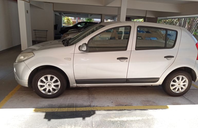 Renault Sandero Expression 1.0 16V (Flex) - Foto #3