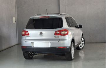 Volkswagen Tiguan 2.0 TSI 4WD - Foto #4