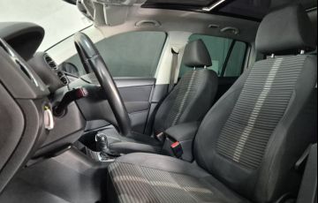 Volkswagen Tiguan 2.0 TSI 4WD - Foto #6