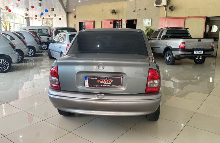 Chevrolet Classic 1.0 MPFi Life 8v - Foto #5