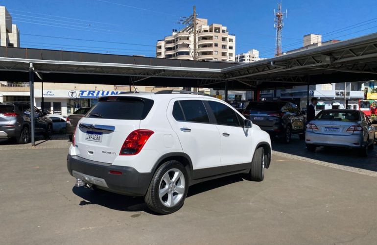 Chevrolet Tracker LTZ 1.8 16v Ecotec (Flex) (Aut) - Foto #3