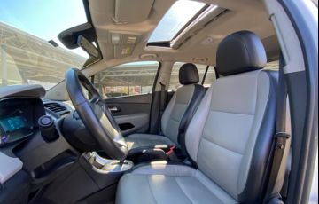 Chevrolet Tracker LTZ 1.8 16v Ecotec (Flex) (Aut) - Foto #6