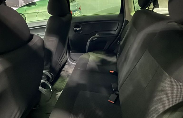 Citroën C3 GLX 1.4 8V (flex) - Foto #3