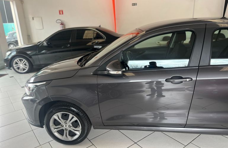 Fiat Argo 1.0 Firefly Drive - Foto #3