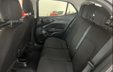 Fiat Argo 1.0 Firefly Drive - Foto #8