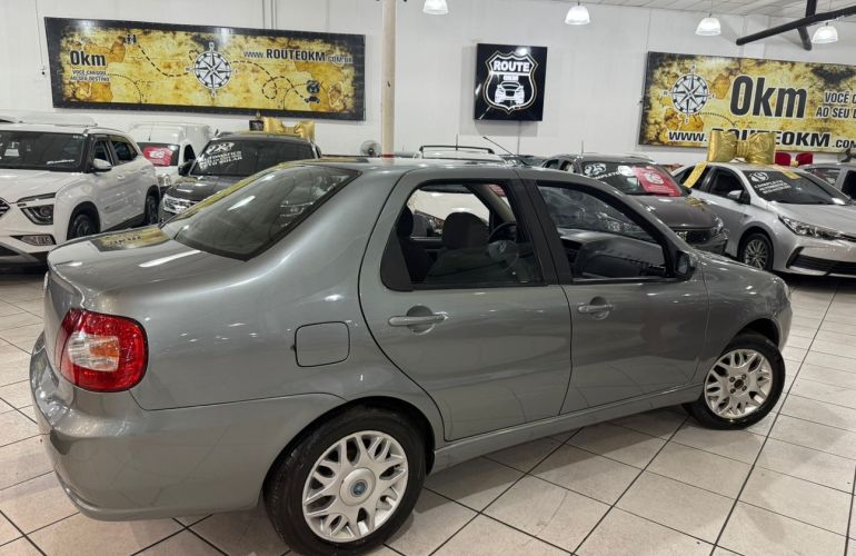 Fiat Siena 1.8 MPi Hlx 8v - Foto #4
