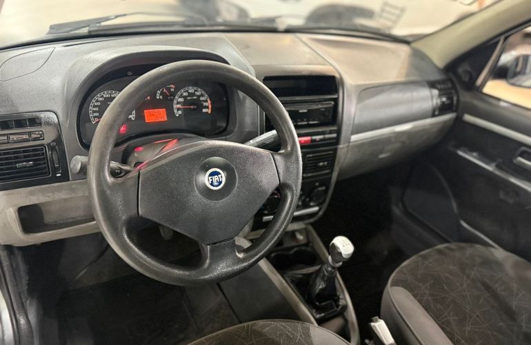 Fiat Siena 1.8 MPi Hlx 8v - Foto #7
