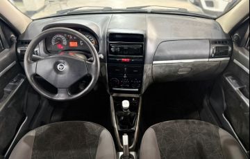 Fiat Siena 1.8 MPi Hlx 8v - Foto #9