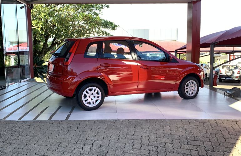 Ford Fiesta Hatch Rocam 1.6 (Flex) - Foto #4