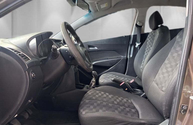 Hyundai Hb20 1.6 Comfort Plus 16v - Foto #3