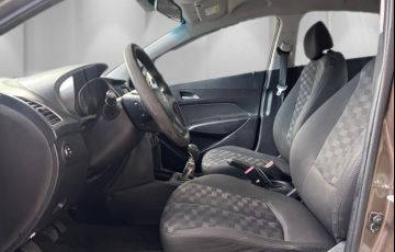 Hyundai Hb20 1.6 Comfort Plus 16v - Foto #3