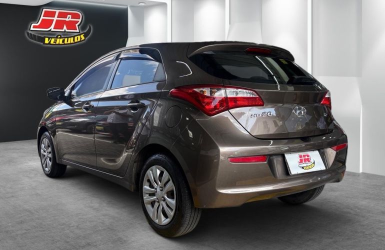 Hyundai Hb20 1.6 Comfort Plus 16v - Foto #4