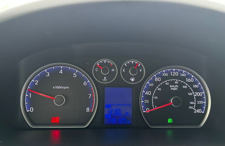 Hyundai i30 GLS 2.0 16V - Foto #1