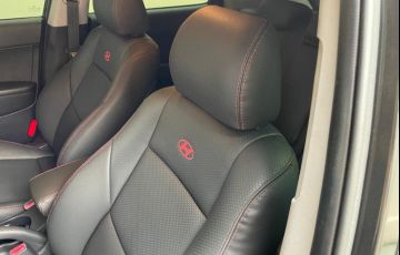Hyundai i30 GLS 2.0 16V - Foto #5
